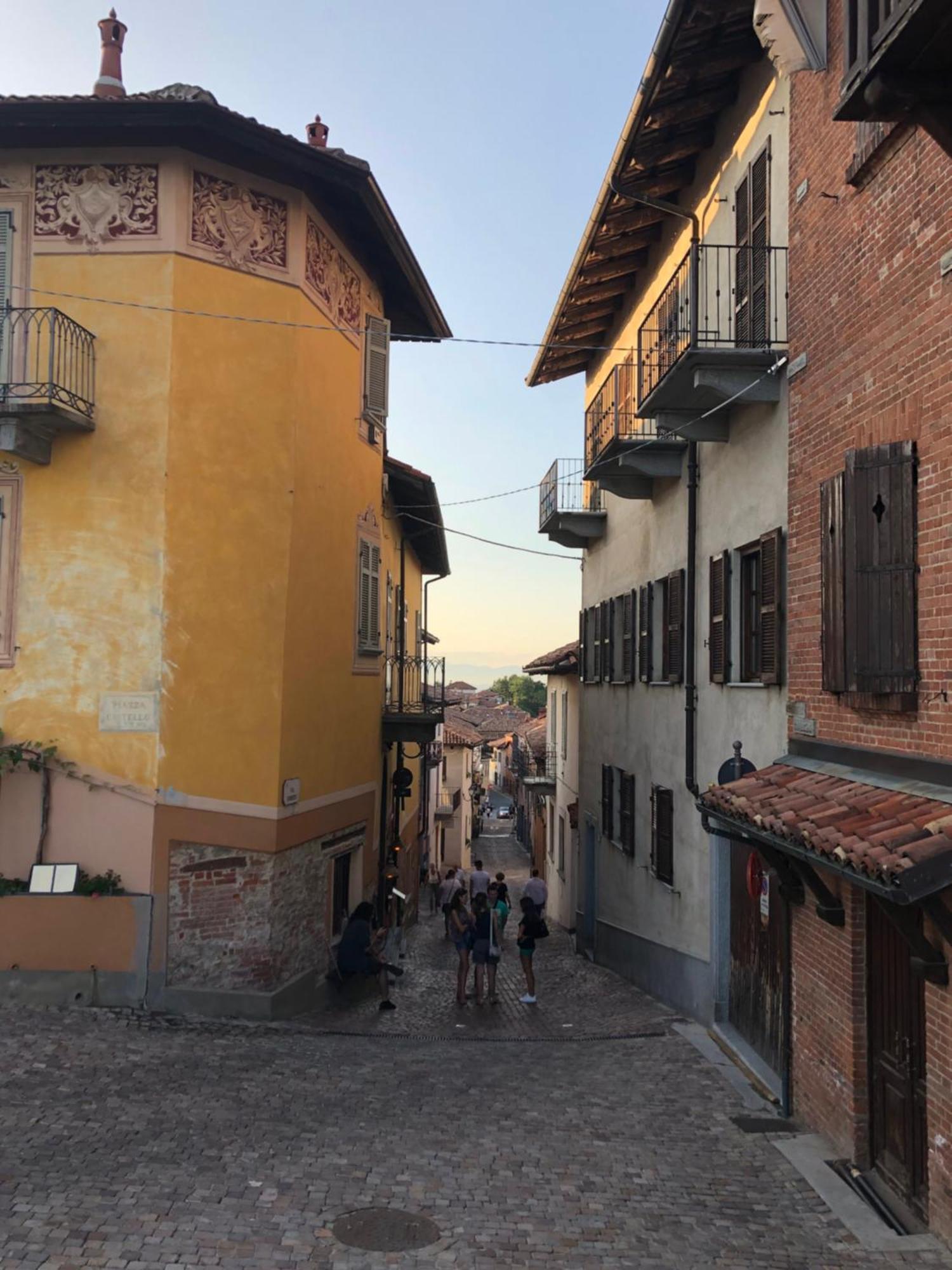 Appartamento Peiragal La Morra Esterno foto